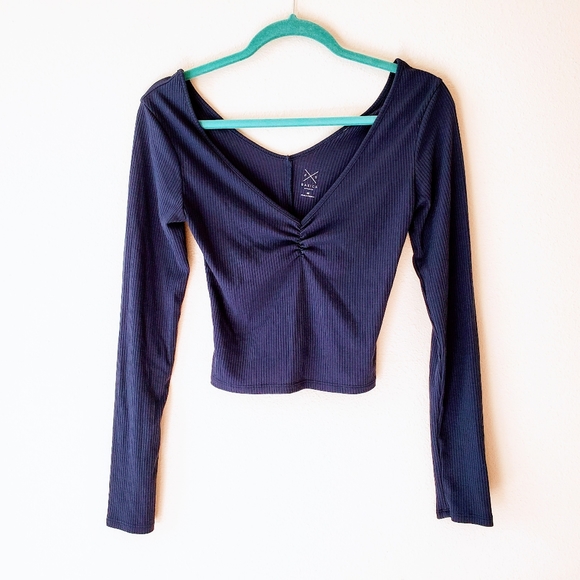 PacSun Tops - Pacsun Long Sleeve Navy Scrunch Crop Top Shirt